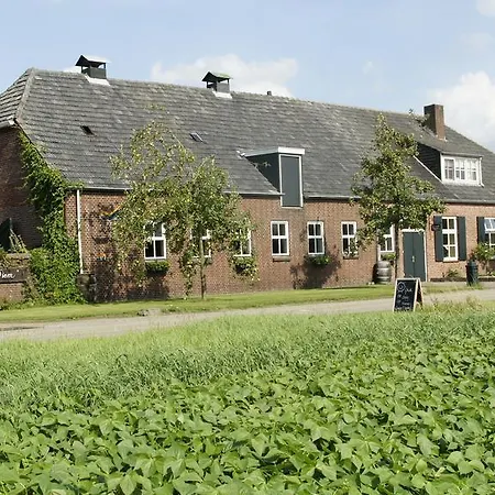 לינה וארוחת בוקר B&B Hoeve Carpe Diem
