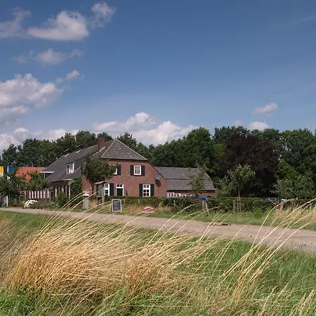 فندق مبيت وإفطار B&B Hoeve Carpe Diem Heijen